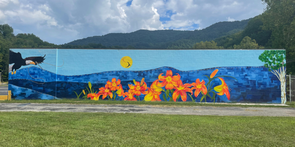 Southeast Kentucky Rehabilitation Industries Mural, Cumberland, KY 2023, Lacy Hale